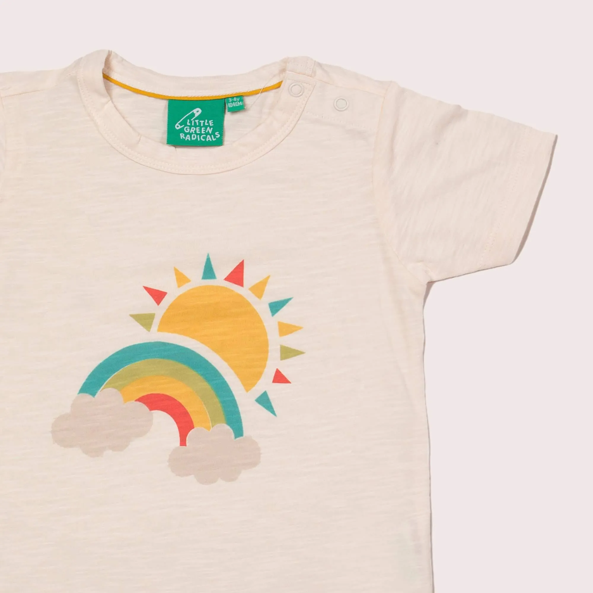 Sun And The Rainbow Short Sleeve T-shirt